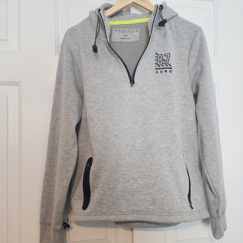 Aeropostale 87  Athletic Gray Quarter Zip Pullover Women's Hoodie  Size M